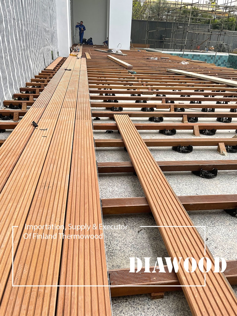 نصب و اجرای چوب ترمو وود چوب ترموود کف THERMOWOOD